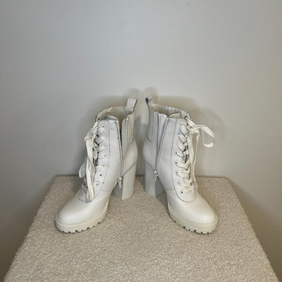 Steve Madden | Latch Lace-Up Boot | White - Picture 7 of 7